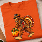 Bigfoot Turkey Thanksgiving Pumpkin T-Shirt
